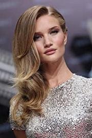 罗茜·汉丁顿-惠特莉 Rosie Huntington-Whiteley