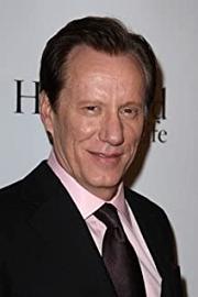 詹姆斯·伍兹 James Woods